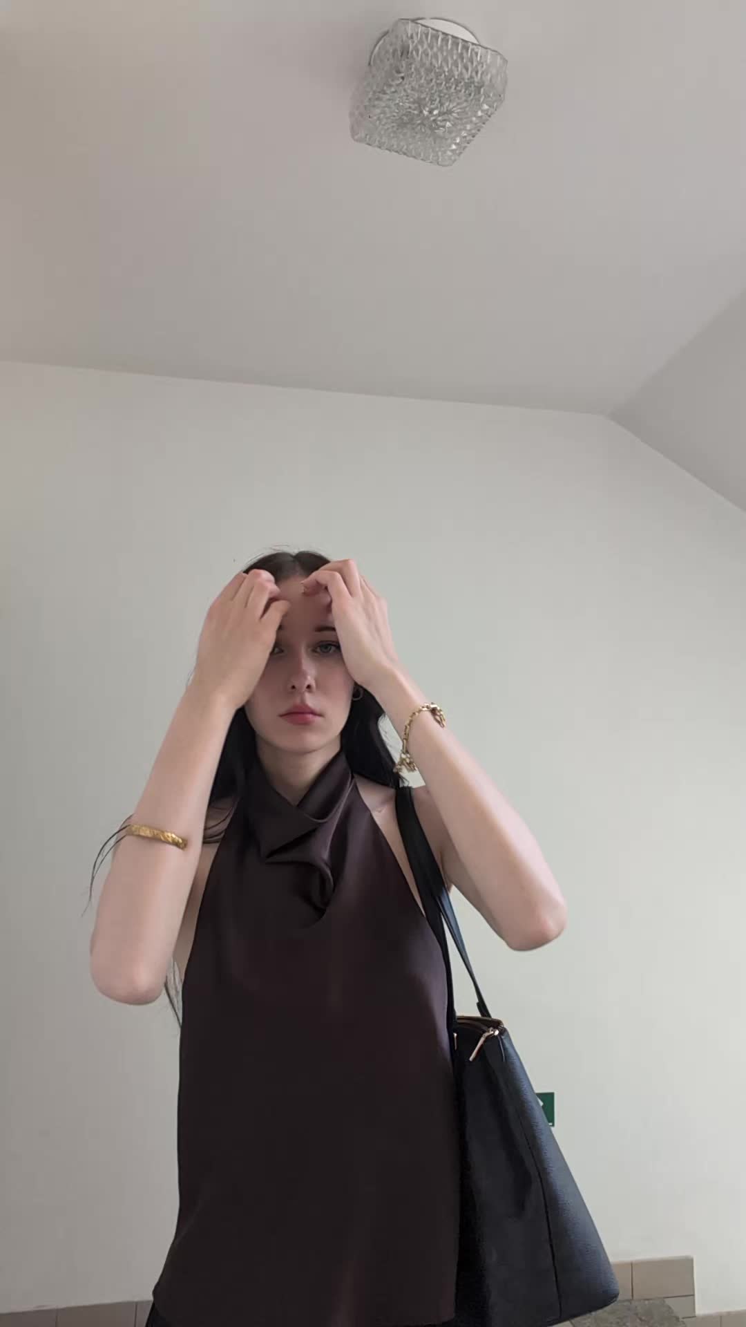 @anna