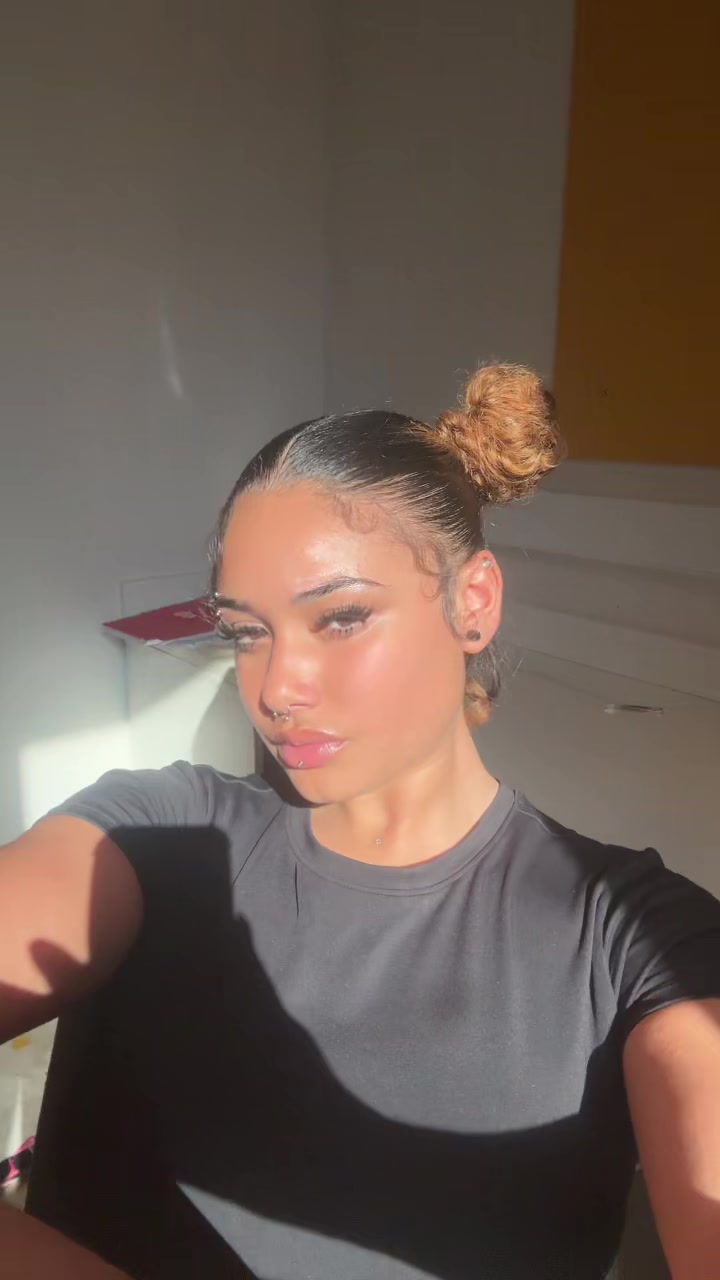 @LE.