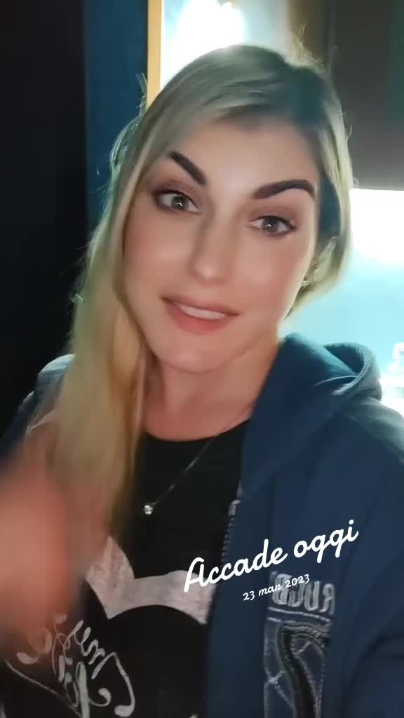 @💙La Mela💙
