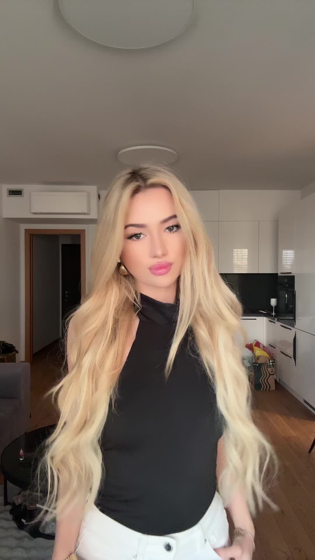 @Nelinkaa_m