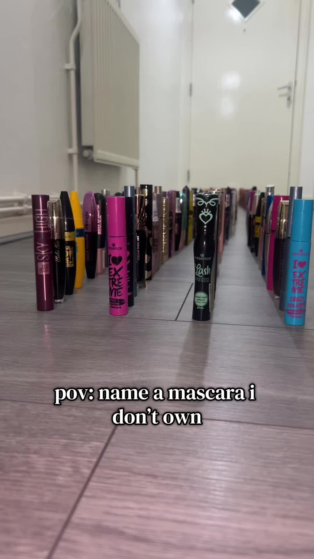 @hearts4mascara