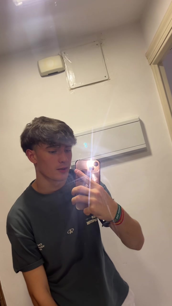 @adrii
