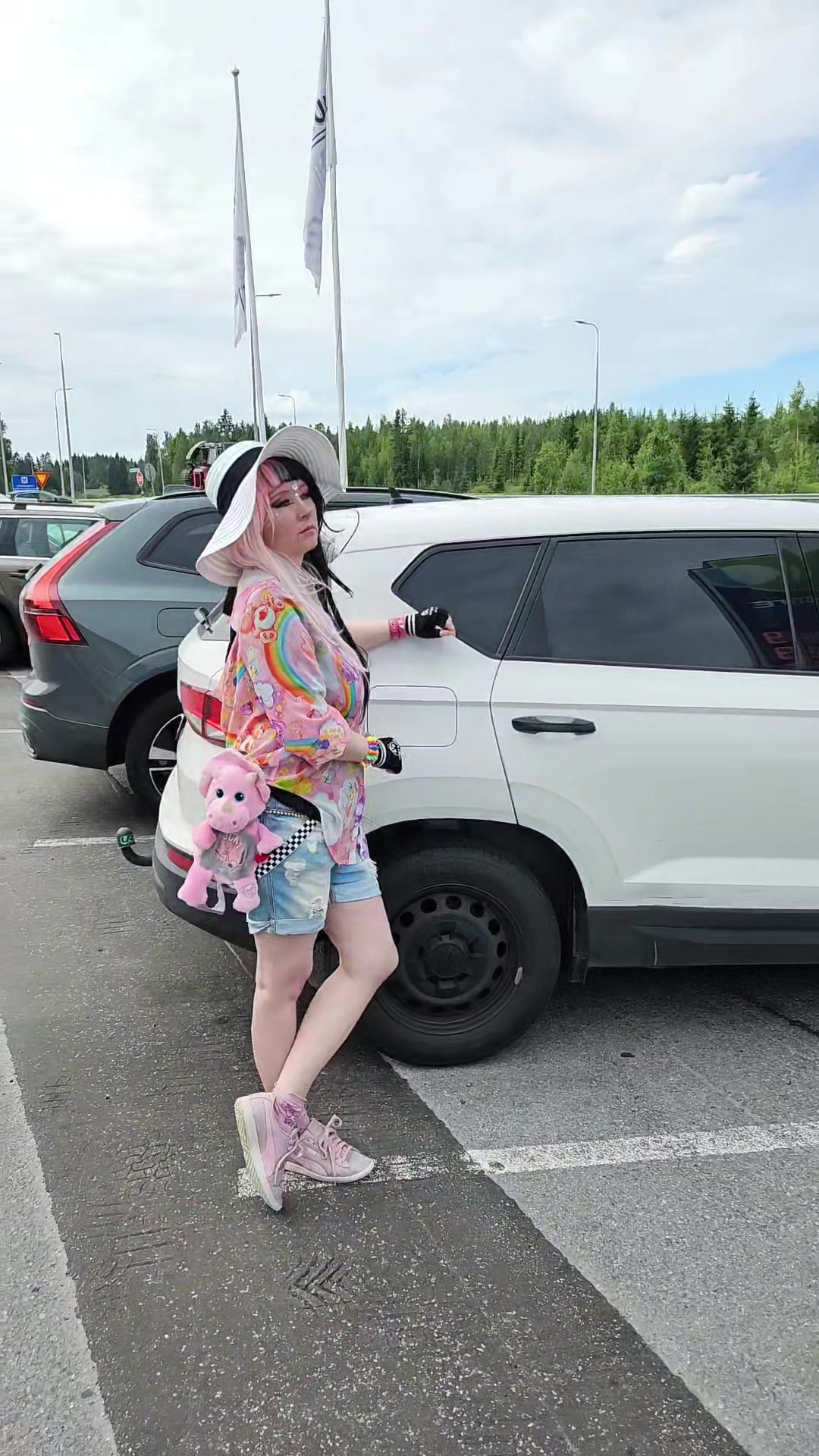 @FreakyAngel