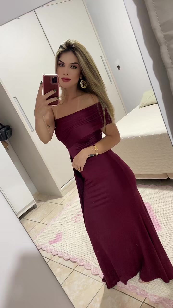 @Lari.
