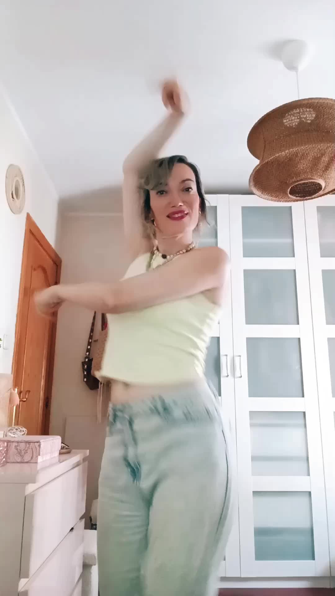 @carmenls