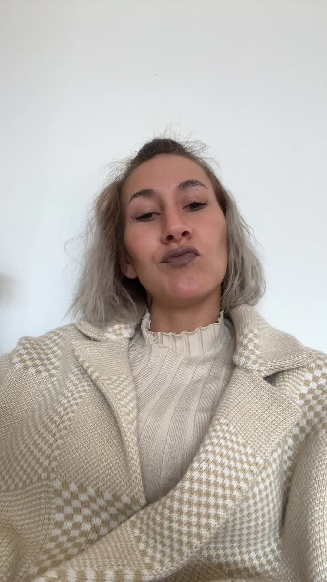@ErikaMoga