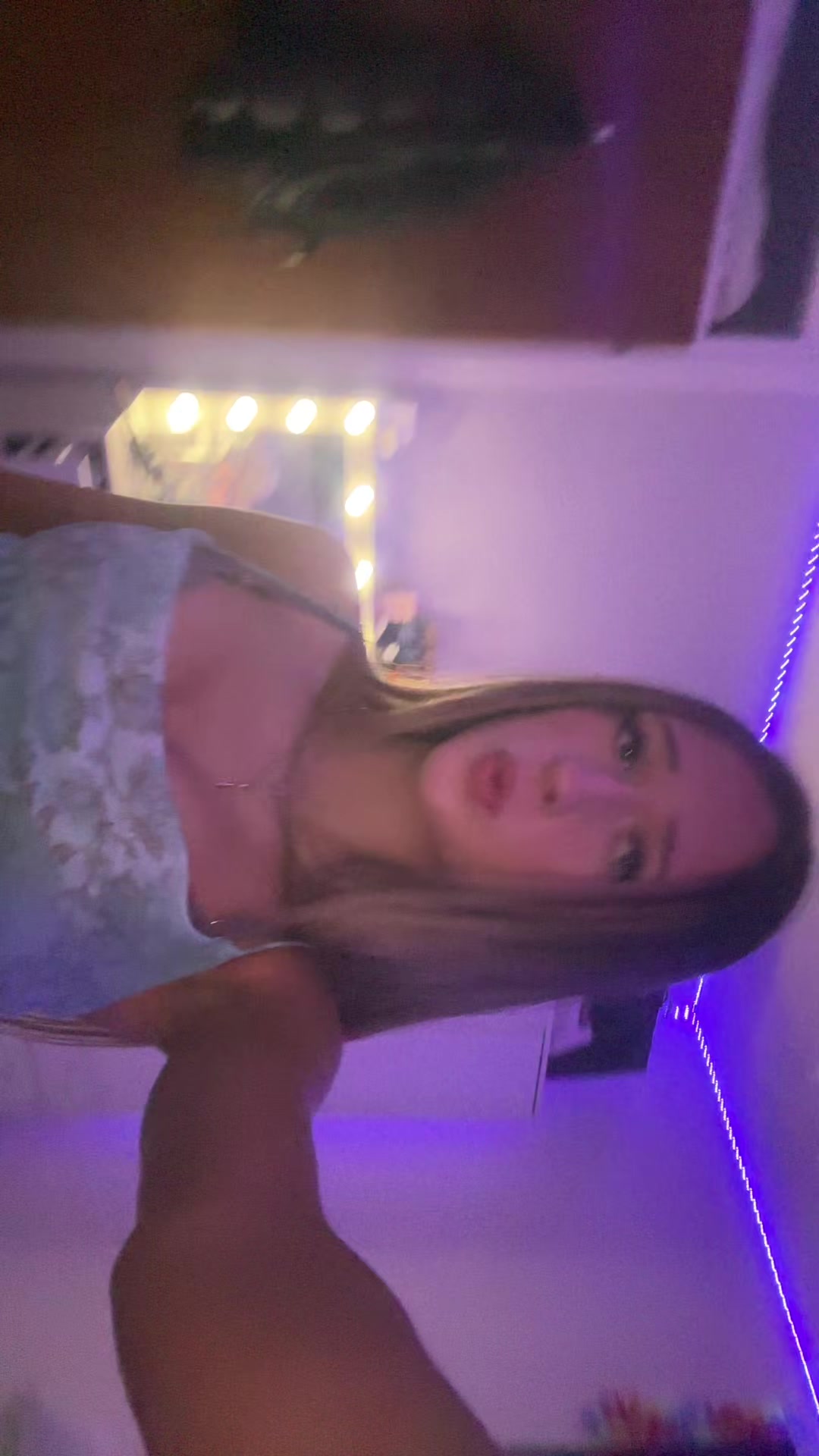 @𝐬𝐨𝐩𝐡𝐢𝐞 🦄💞