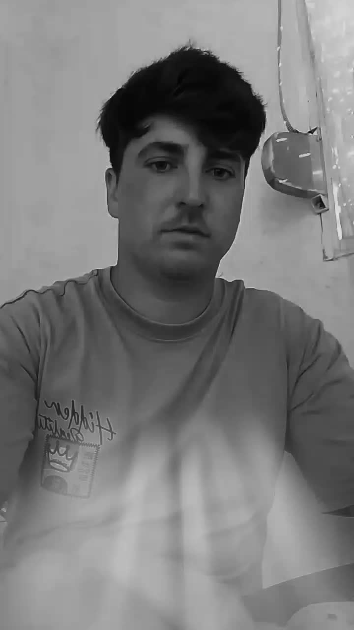 @Valentin Laurențiu 👀