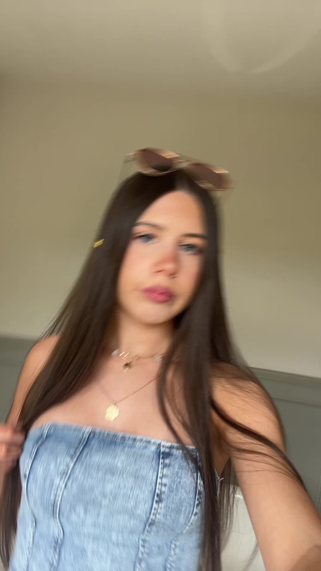 @𝐚𝐥𝐚𝐧𝐧𝐚