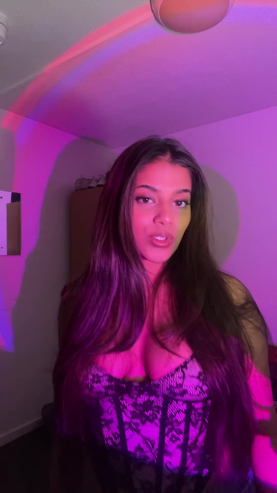 @sanjanasantosh