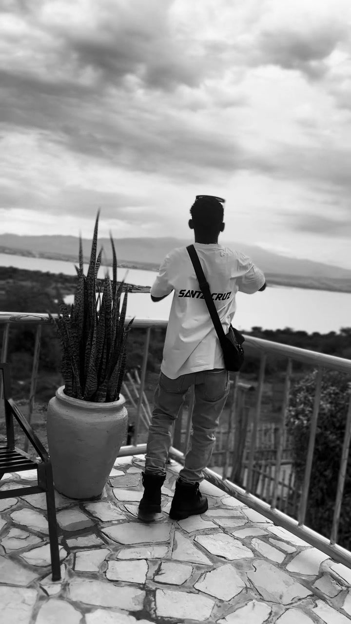 @KASESE GIANT 🔵🦅🇺🇬
