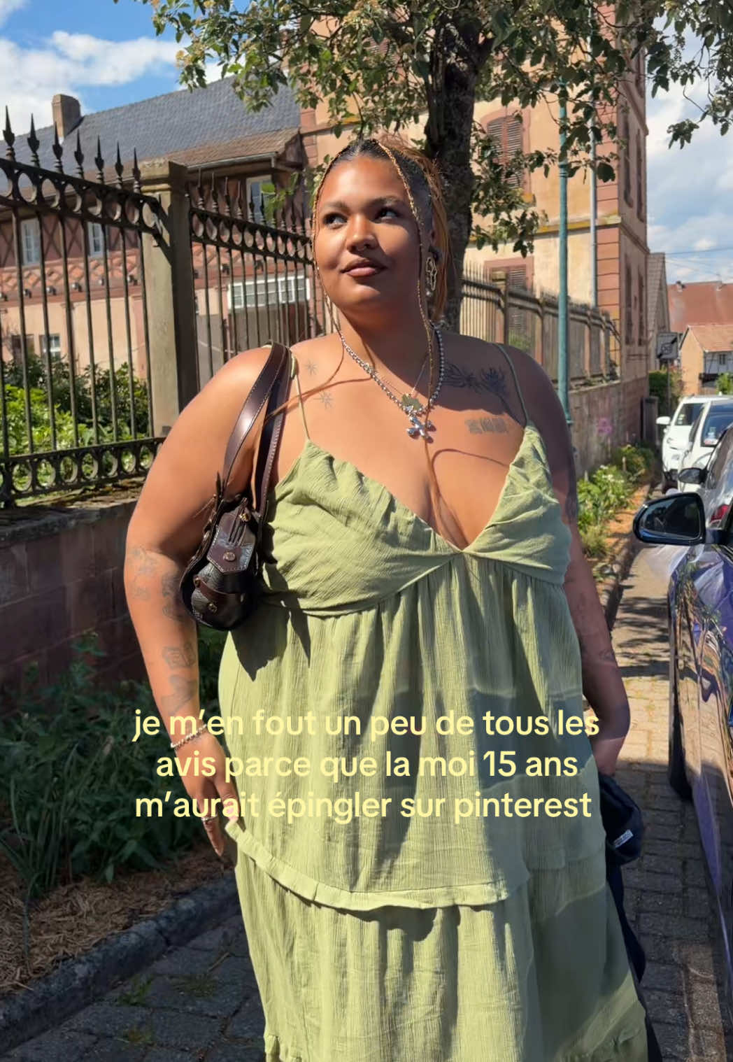 @maël