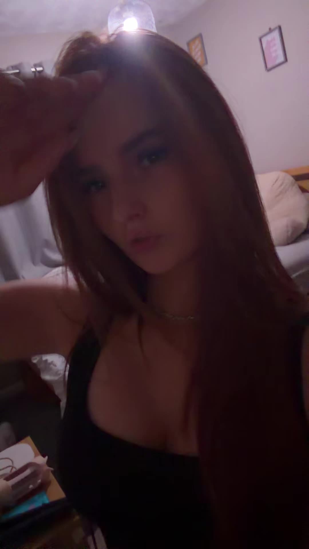 @serenandolivia
