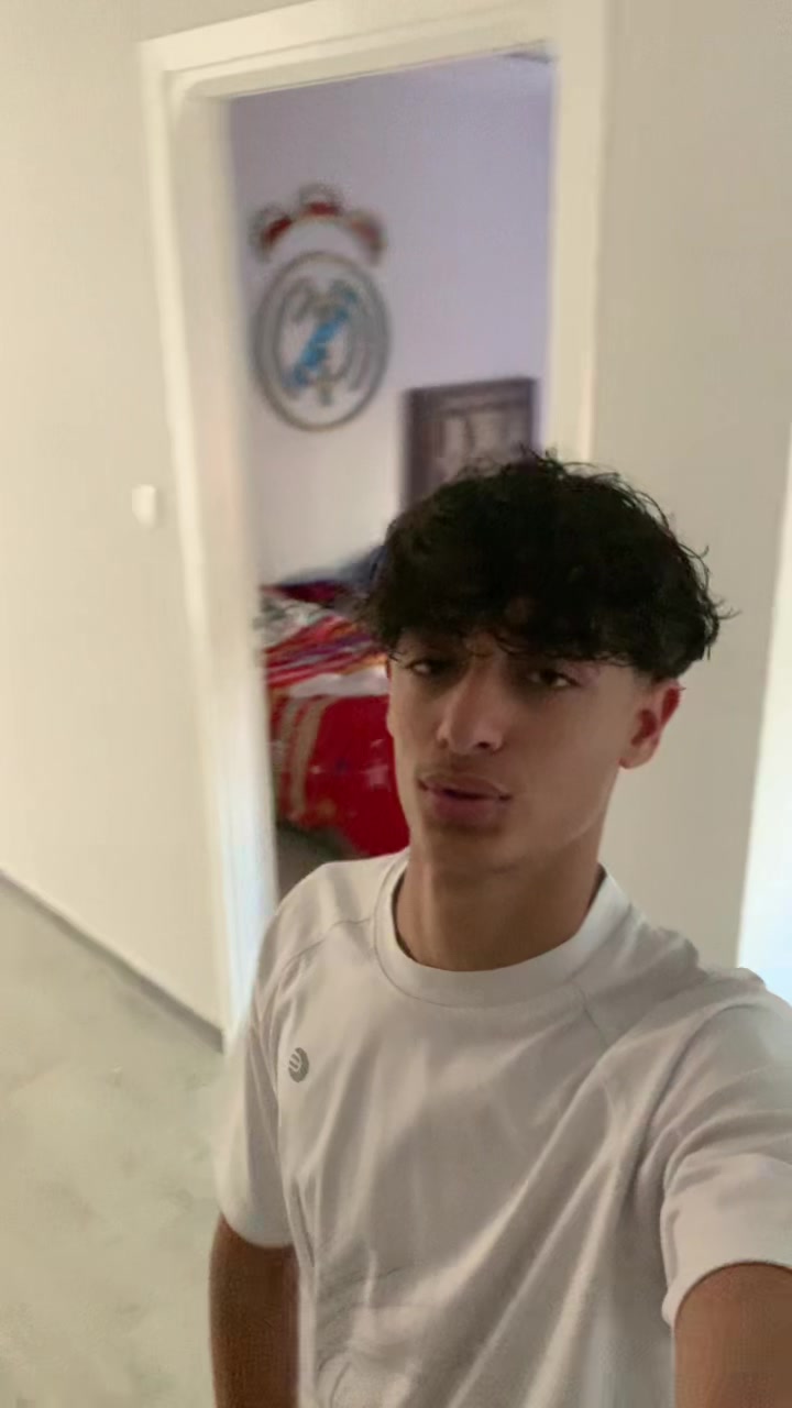 @🤠