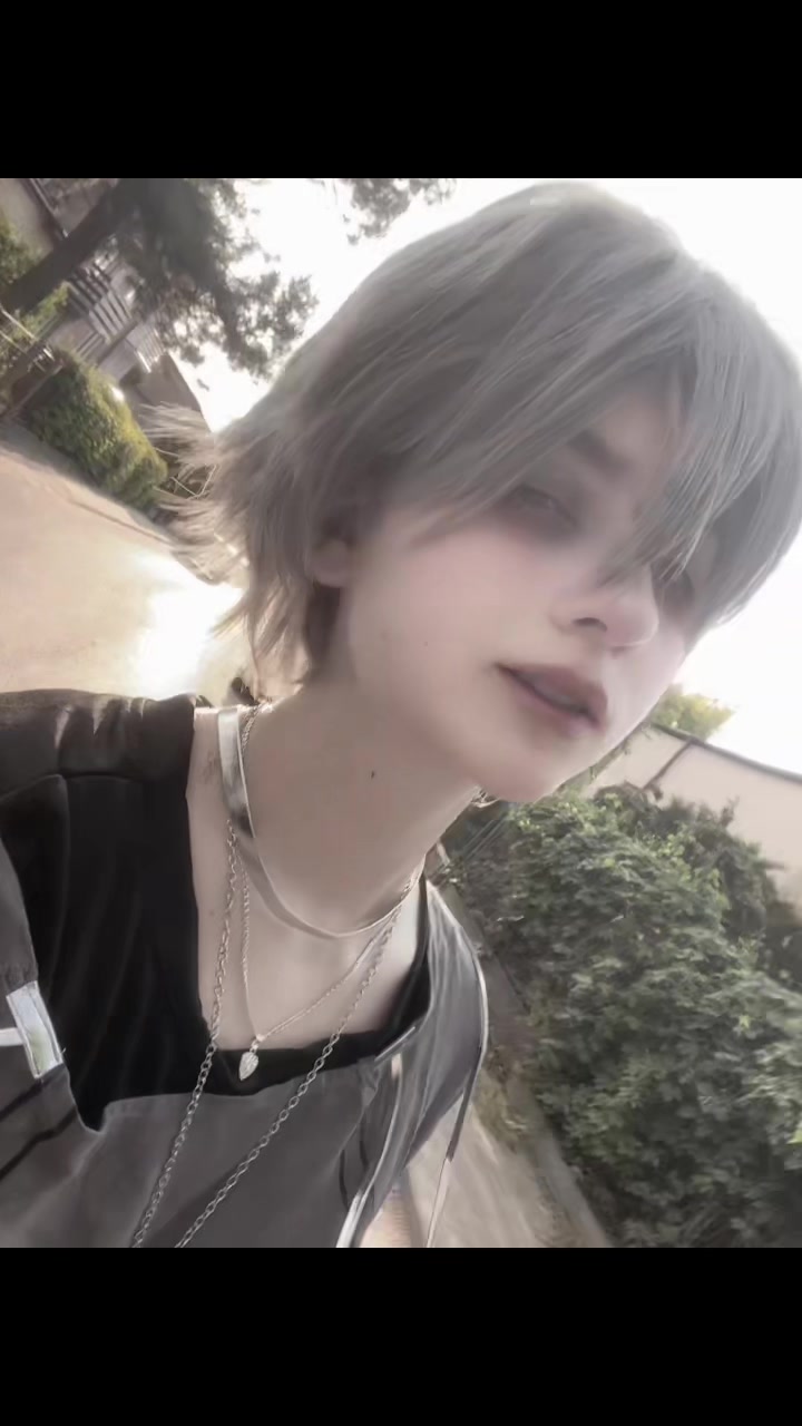 @୨୧· ɴᴀᴇᴠɪɪ 달·࿐ྂ