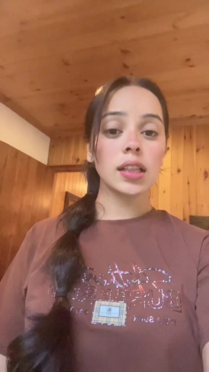 @Neha🦋