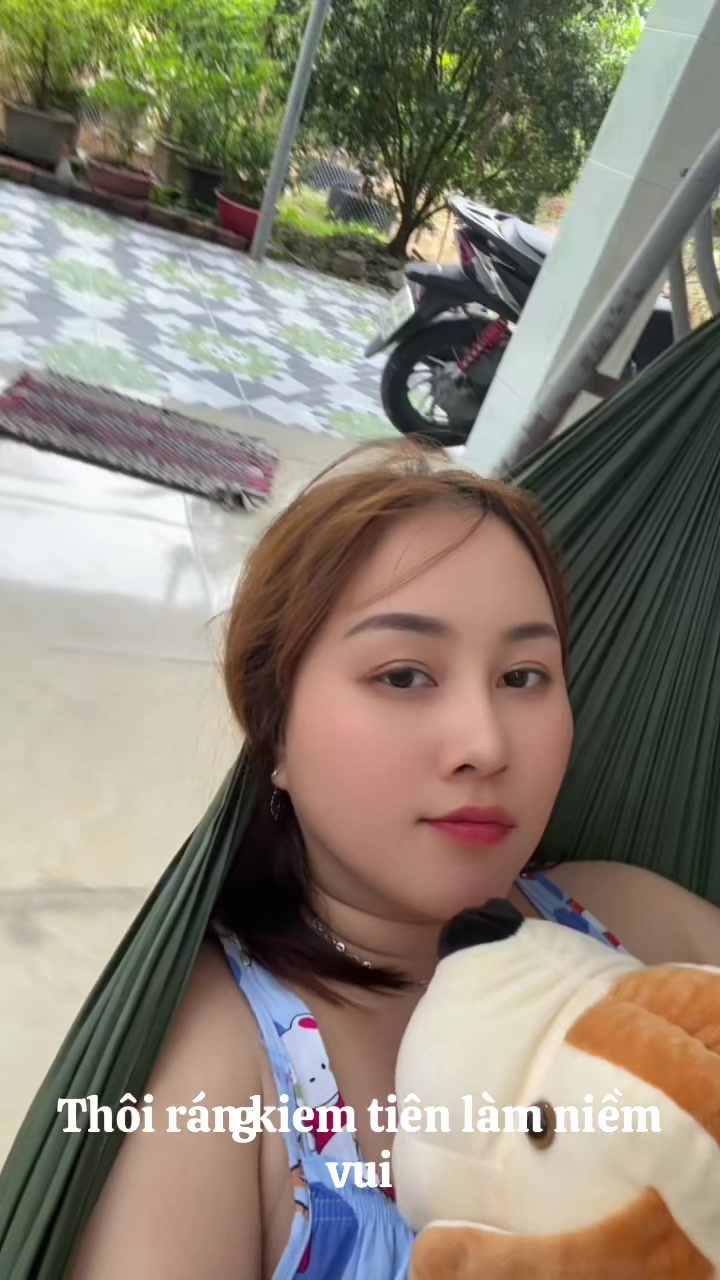 @Uy&ecirc;n Phuong 💖