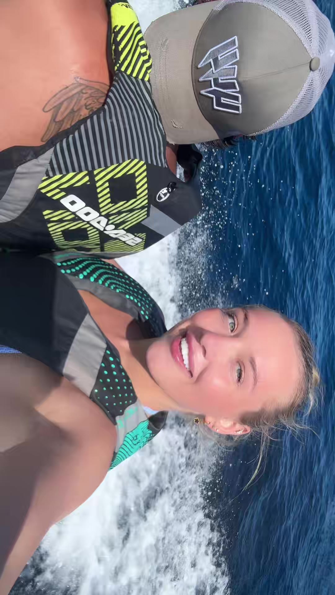 @Kayla_emily