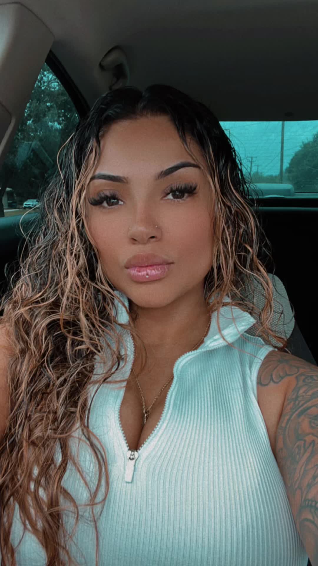 @ForeverrrrVictoria🖤