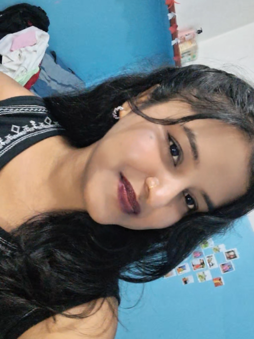 @Nisha Yadav🦋