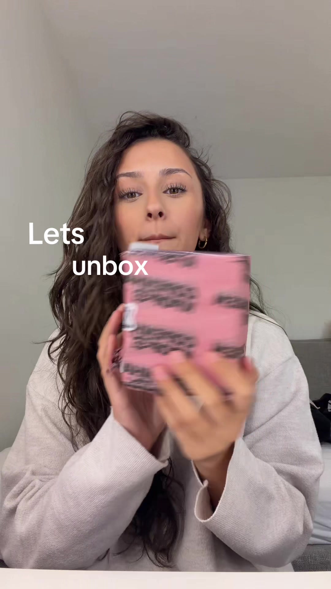 @lrajx