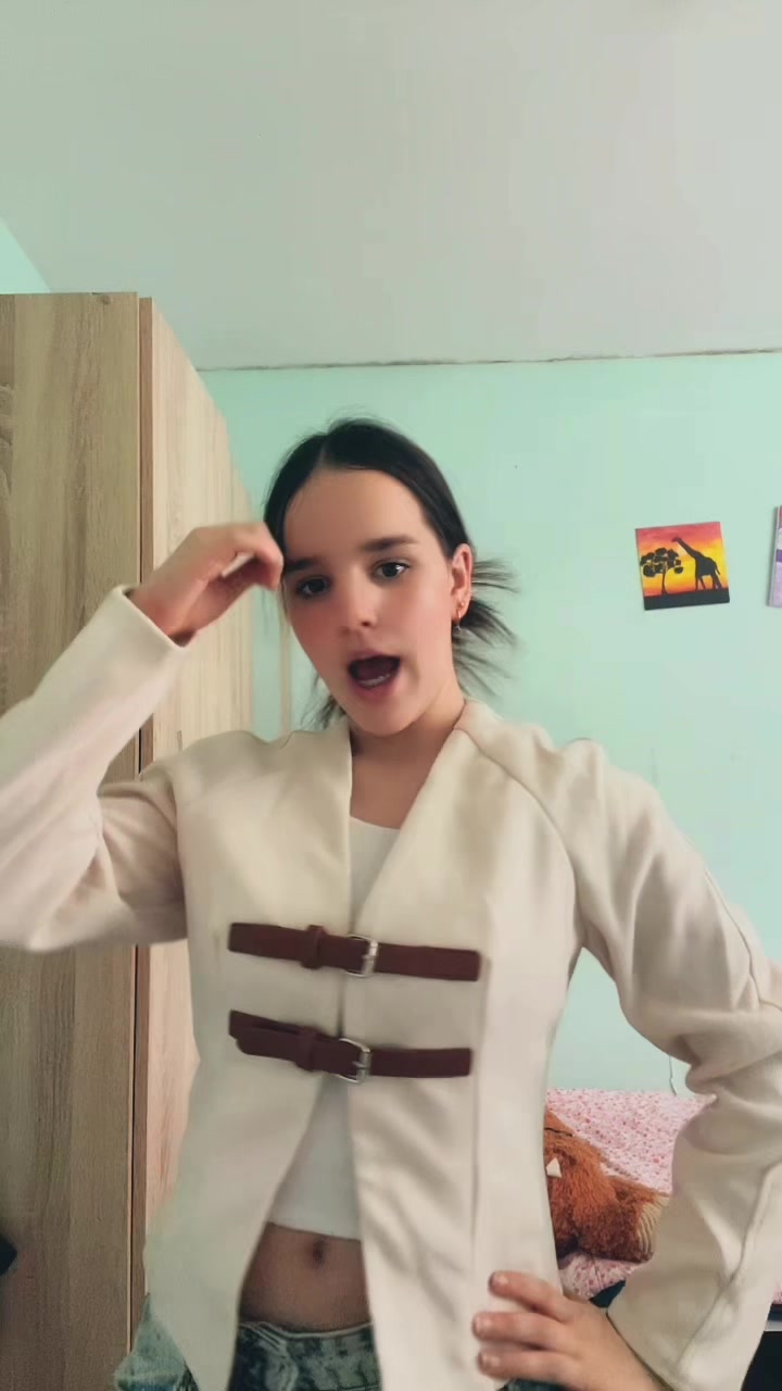 @𝑆𝑜𝑓𝑖𝑎 ✯
