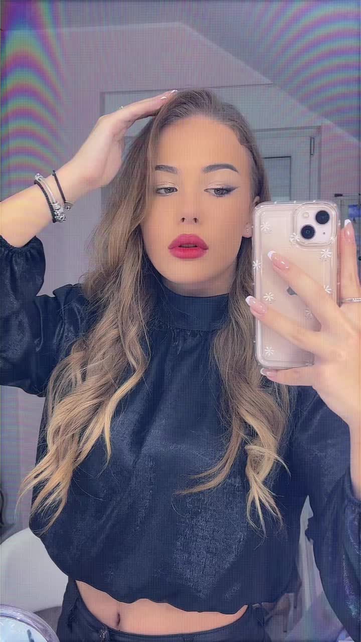 @petraknezevic