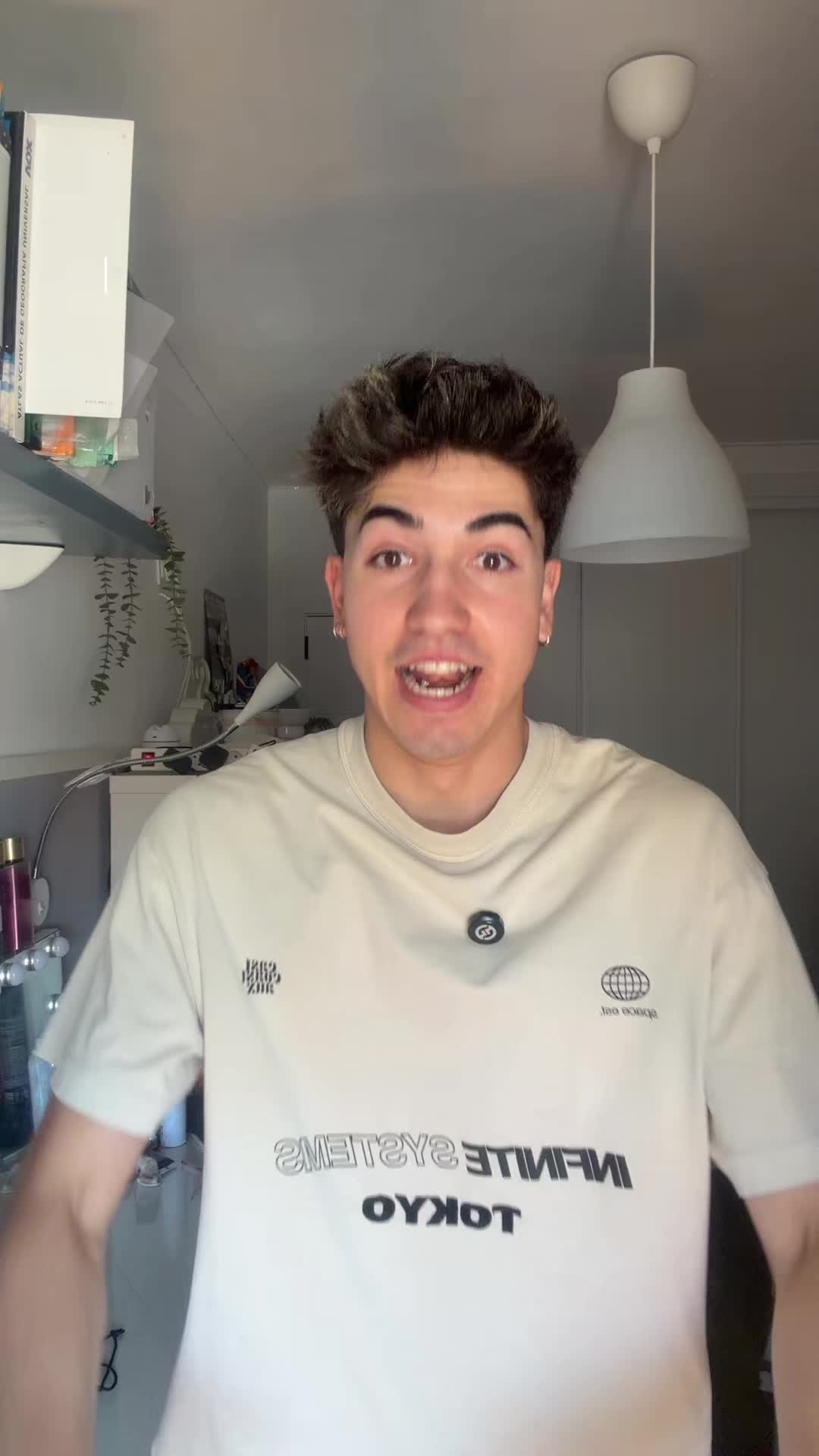 @Hugoo🤪🤯