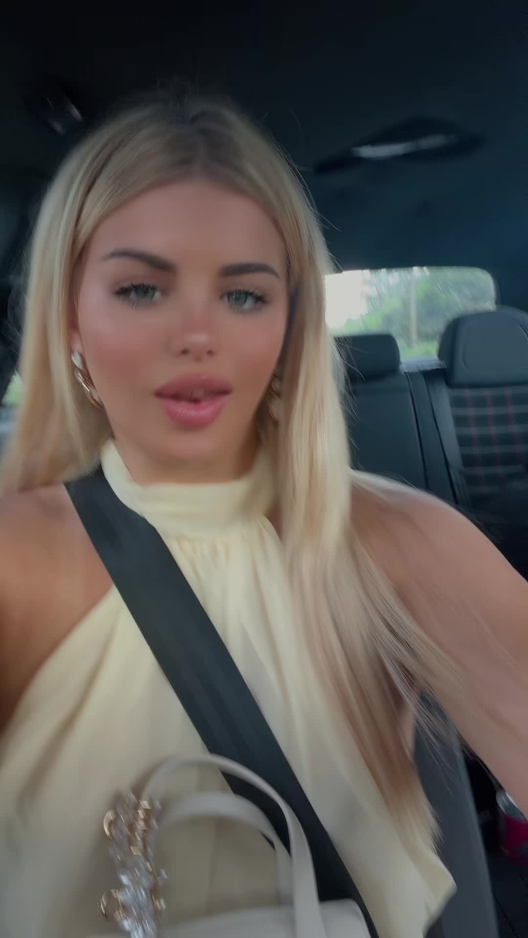 @.ellesspam