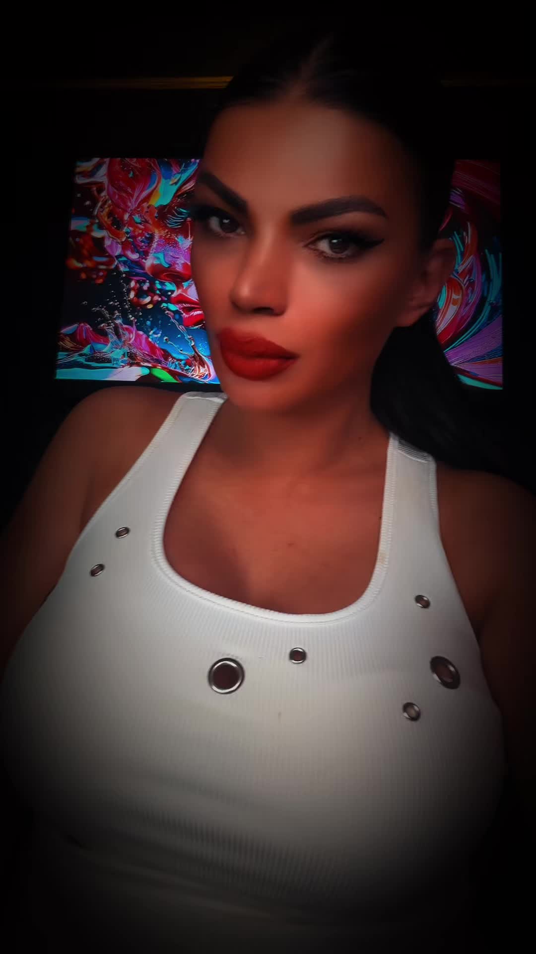 @BambinaHoney🐒