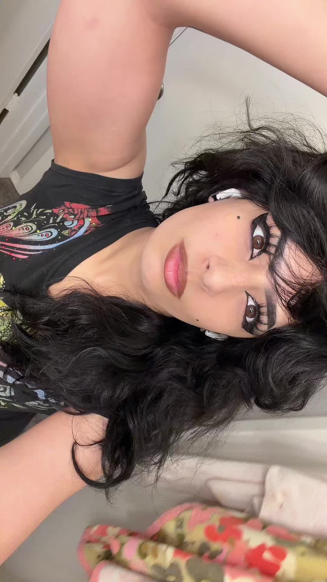 @bloodlustt 🩸🦇