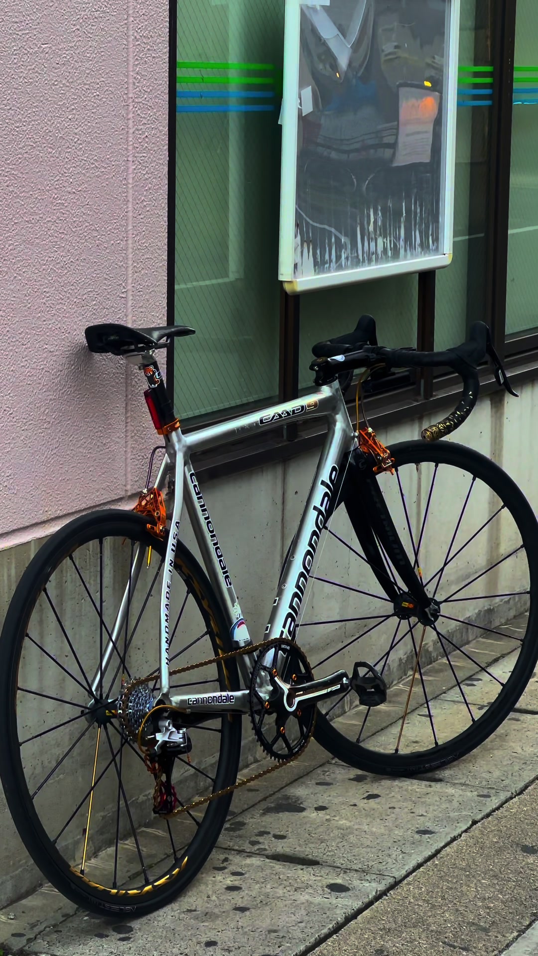 @しばいぬ。