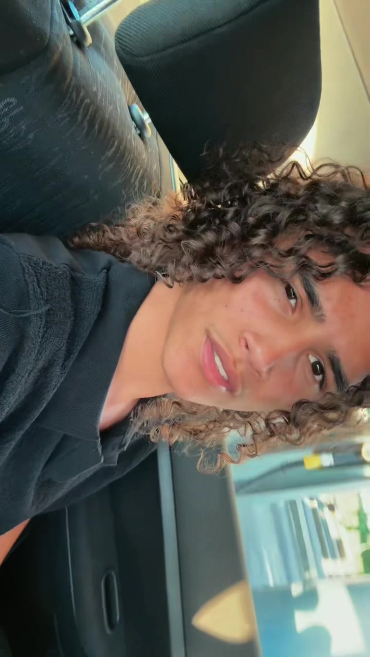 @𝓜⚫️𝔀𝓰𝓵𝓲𝔀