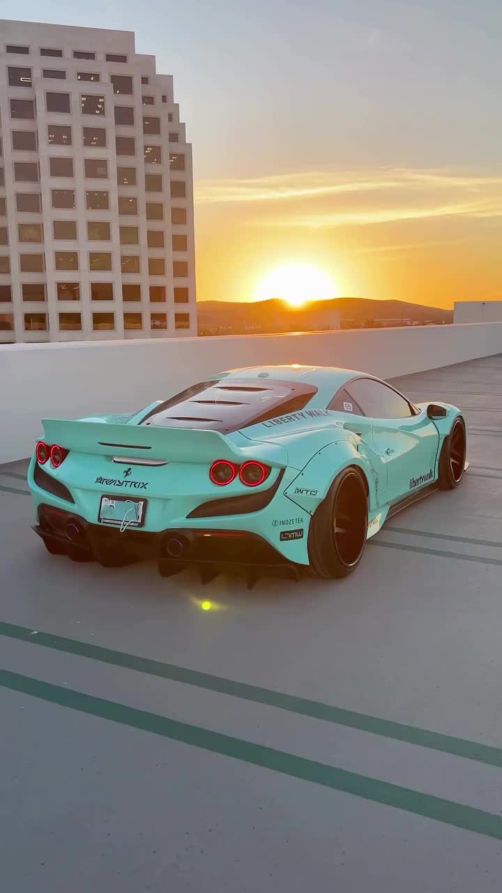@LIBERTYWALK_Toshi