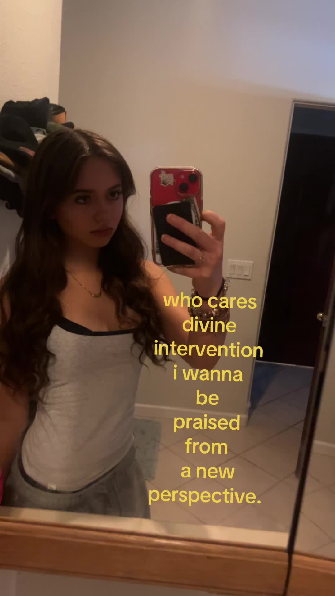 @𝓏𝒶𝓇𝒶💫