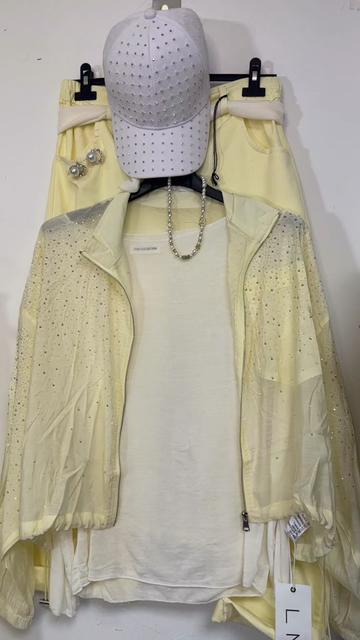 @Milano Madrid Mode Boutique