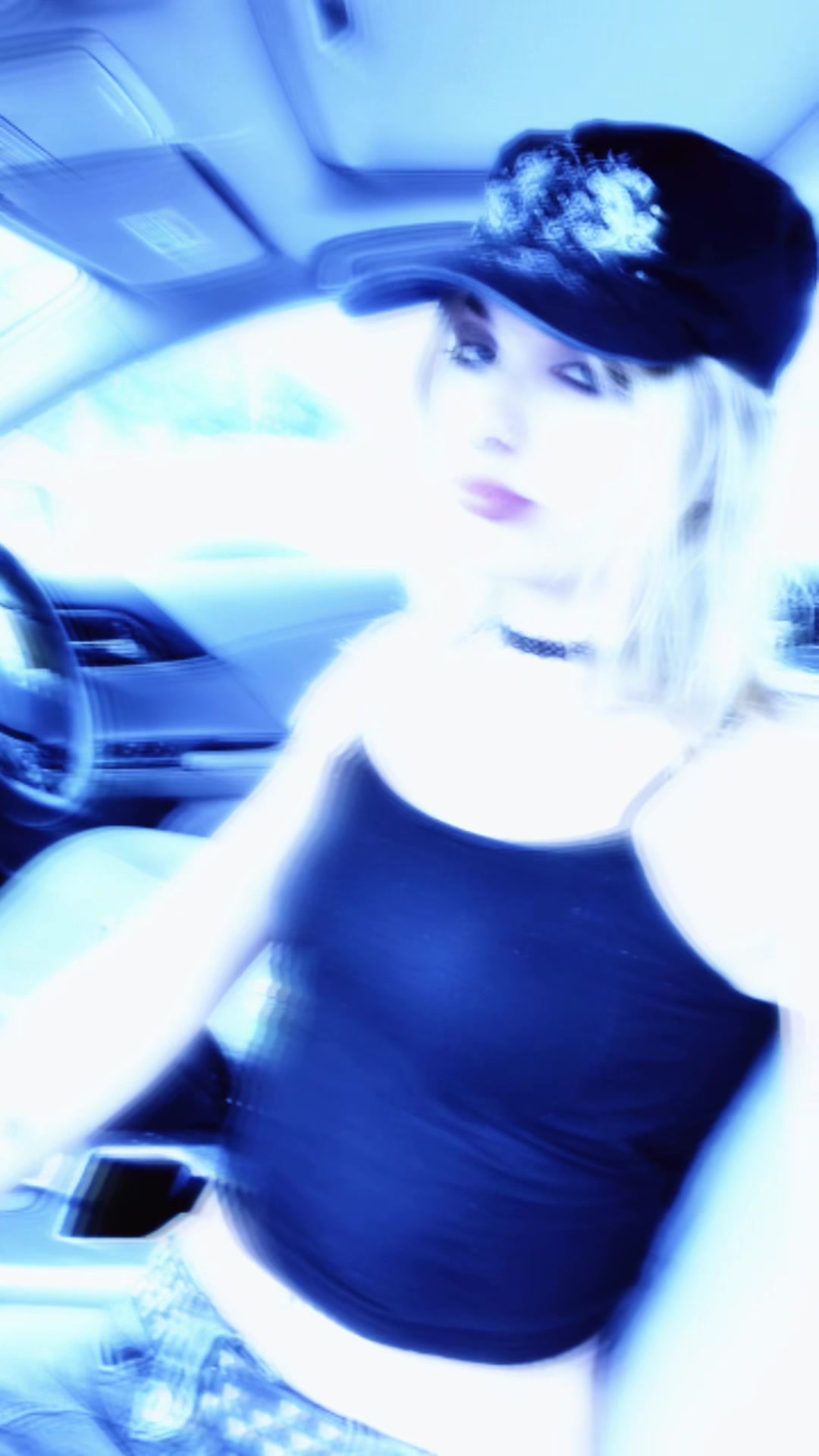 @𝔞𝔫𝔫𝔞𝔟𝔢𝔩♡