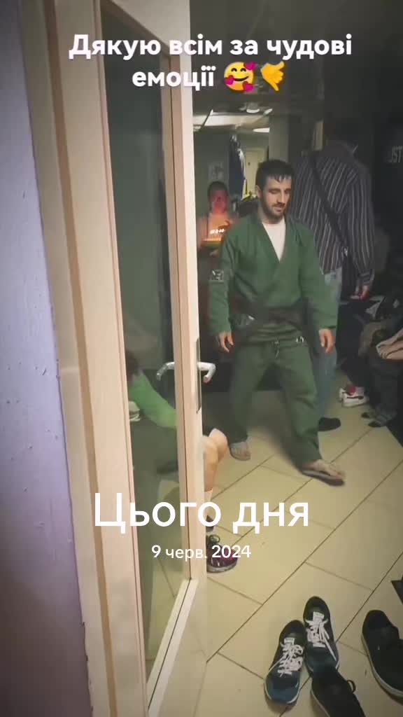 @Валерій Бурмістров