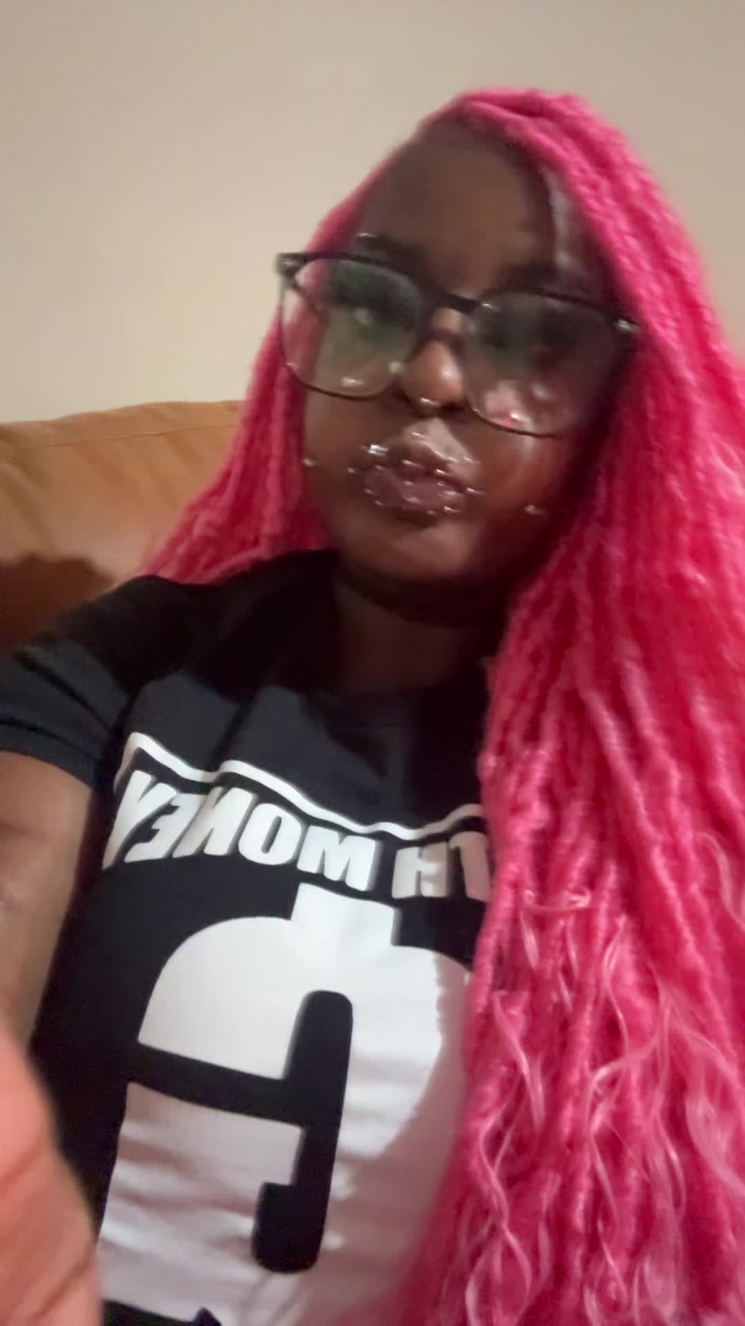 @pinkie