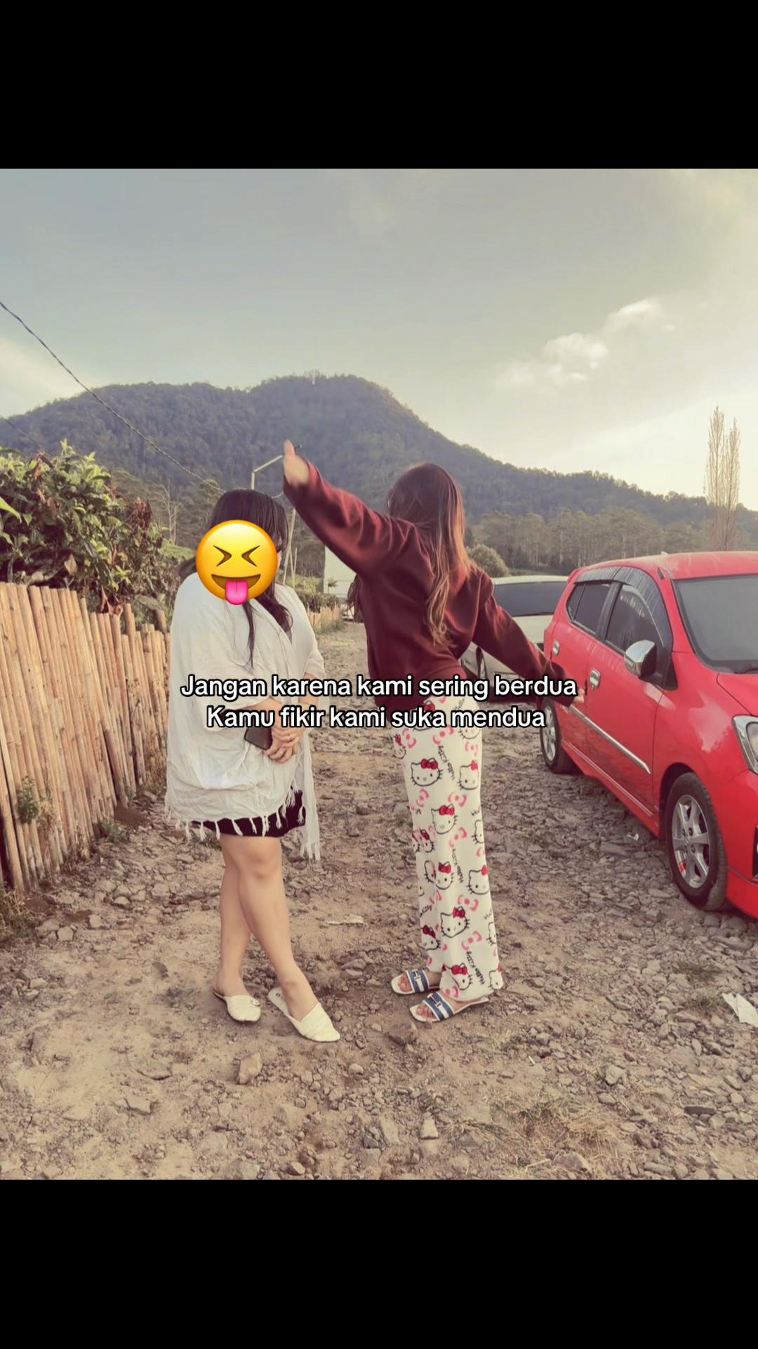 @Rahel?iya apa