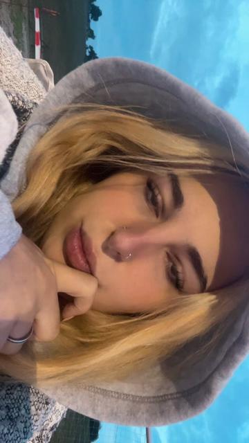 @Lili ✨
