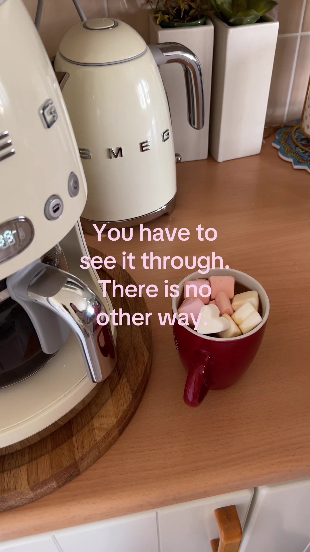 @𝒟.