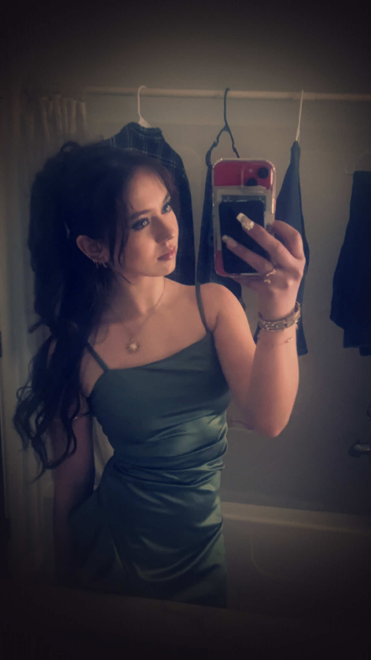 @𝓏𝒶𝓇𝒶💫