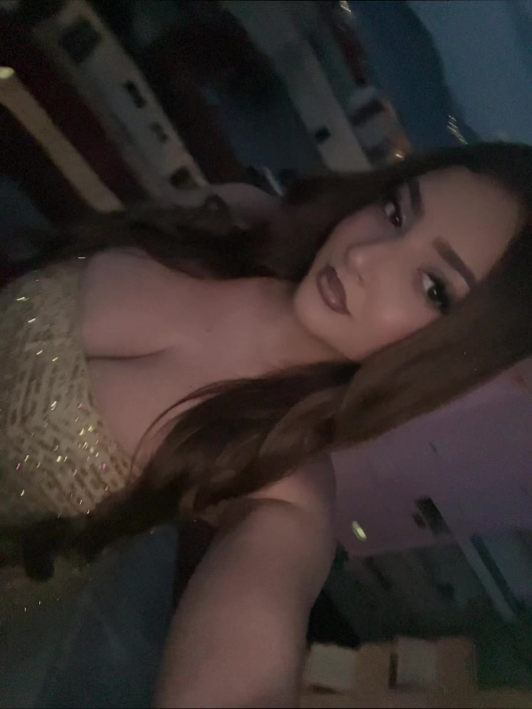 @gloriaa