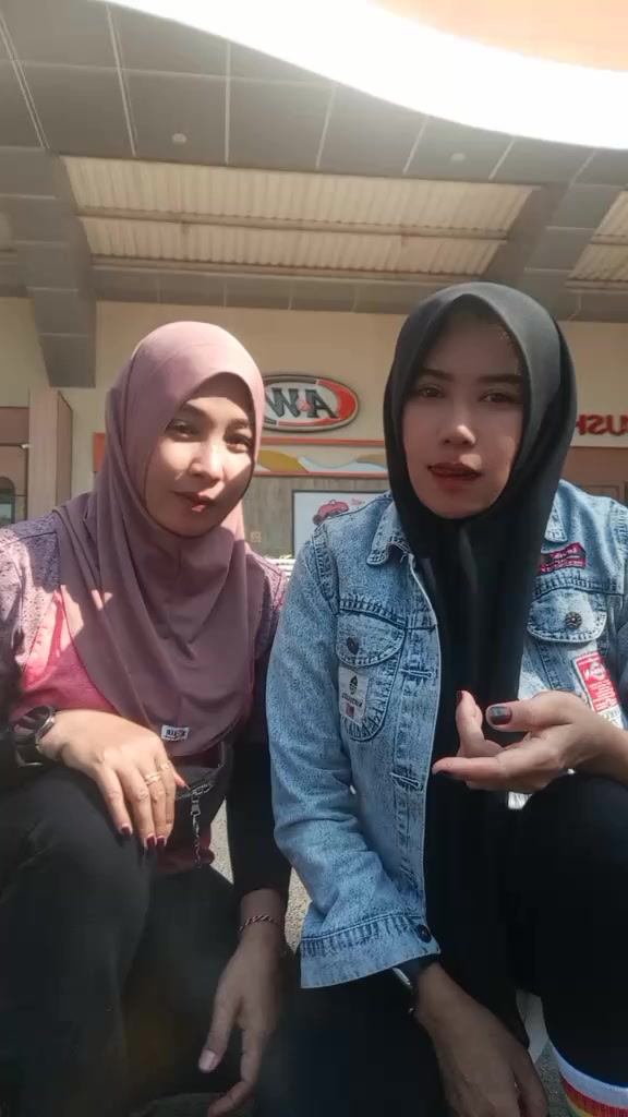 @Rina