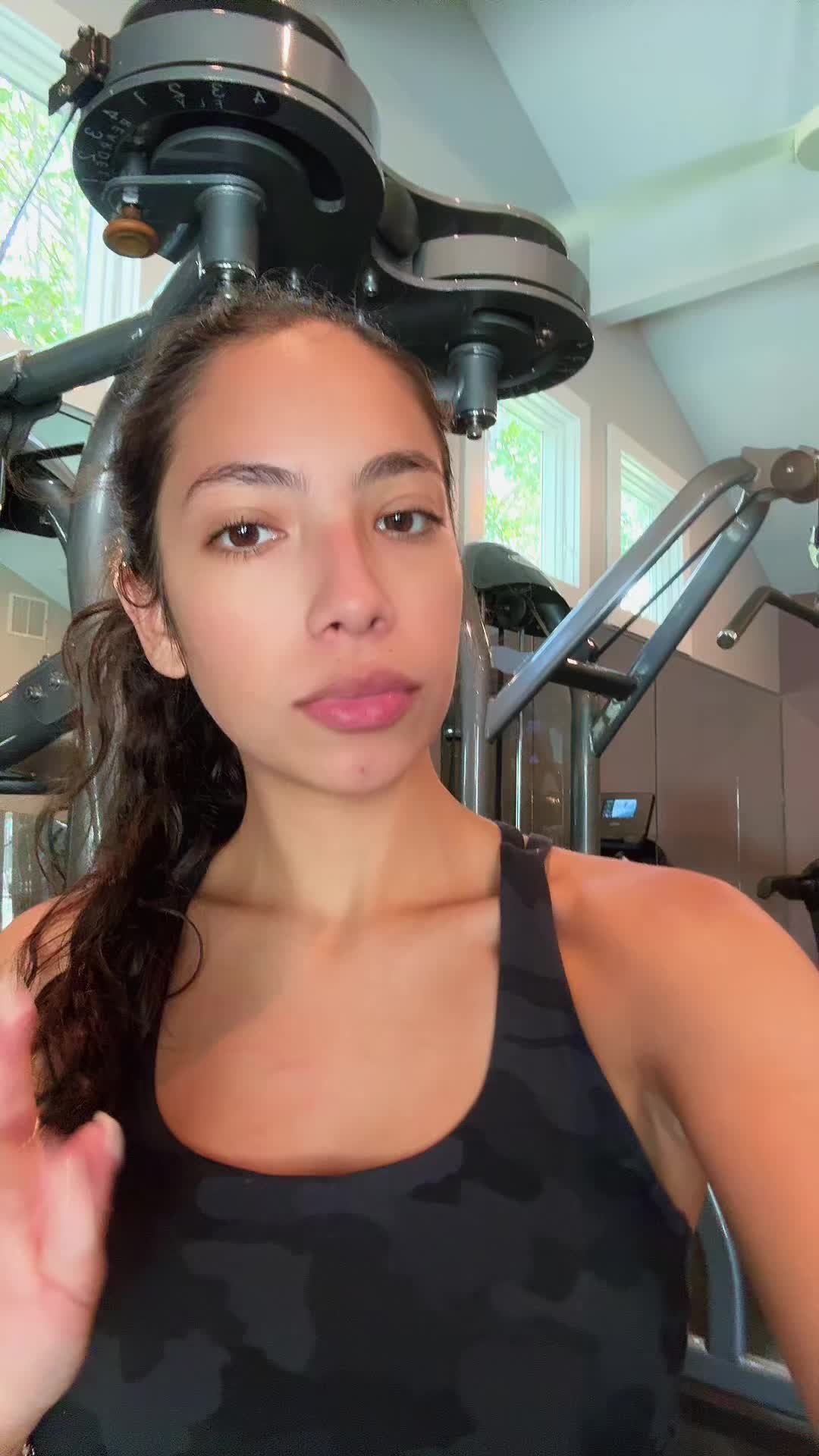 @Emiko☀️✝️🤍🌈