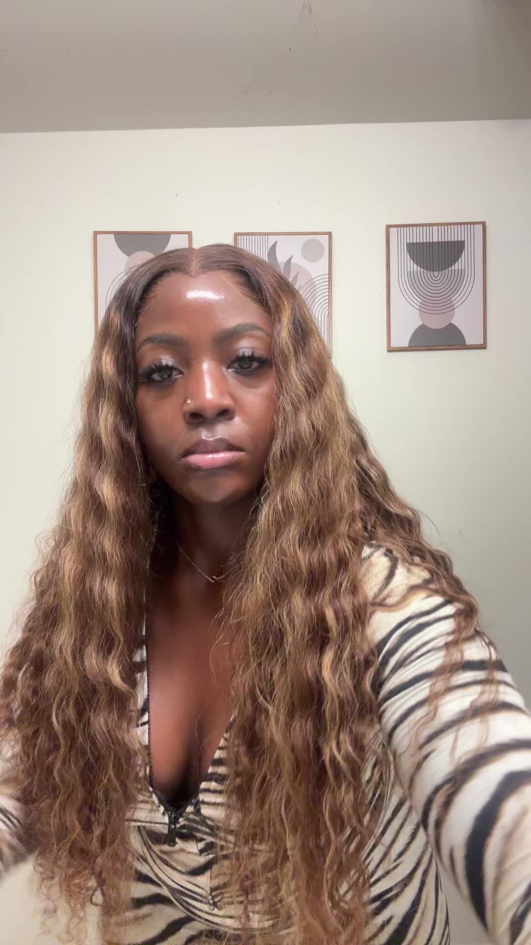 @Ewaistheone