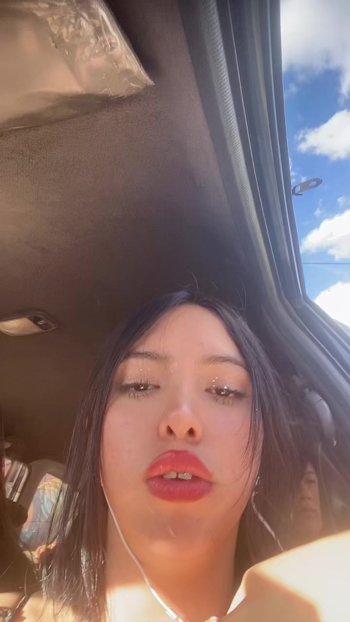 @lindalinsi 🇧🇴⭐️