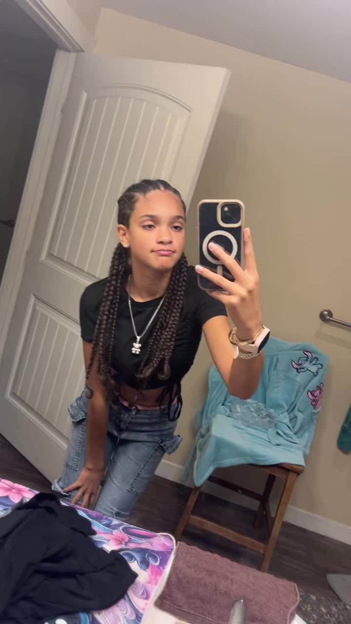 @Lightskin queen 👸🏽