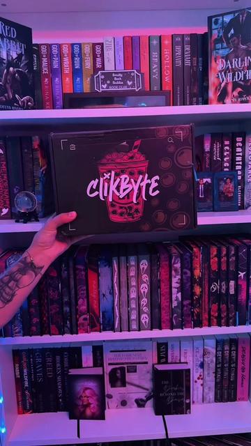 @Smutty.Little.Books 🕸️🕷️📚🖤